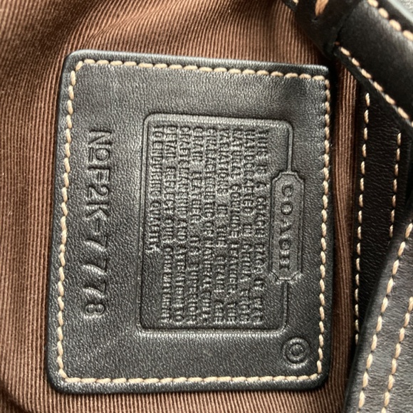 Classic Black Leather Coach Purse - Picture 9 of 10